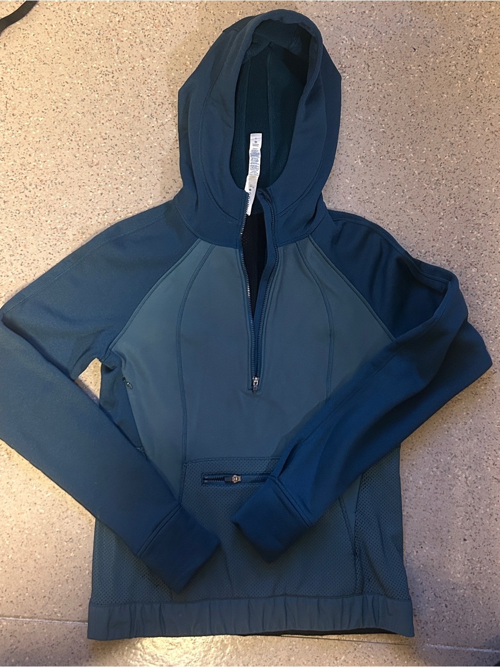 Women’s lululemon Hooded Performance Pullover Sweater